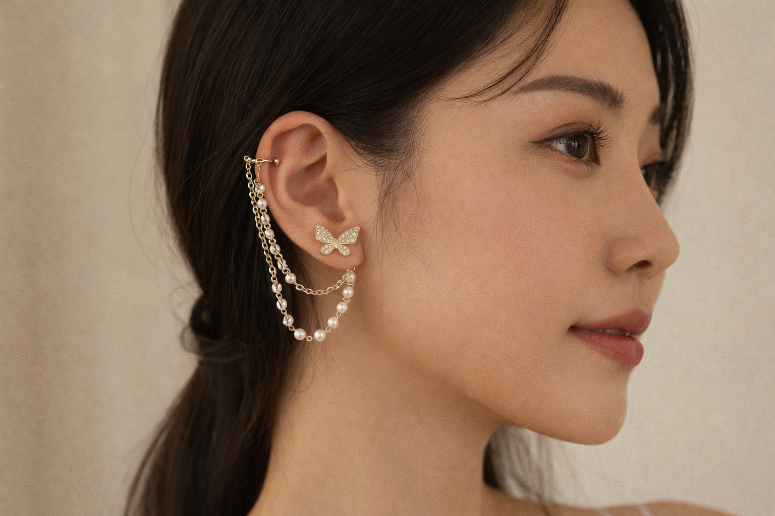 Ourums Gold Butterfly Ear Cuff 