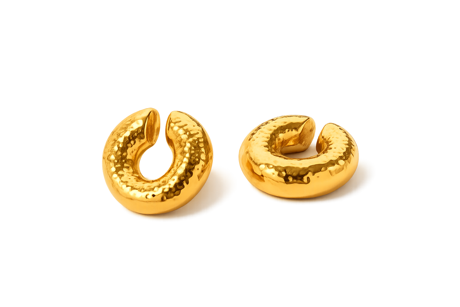 Ourums Bold Ear Cuff
