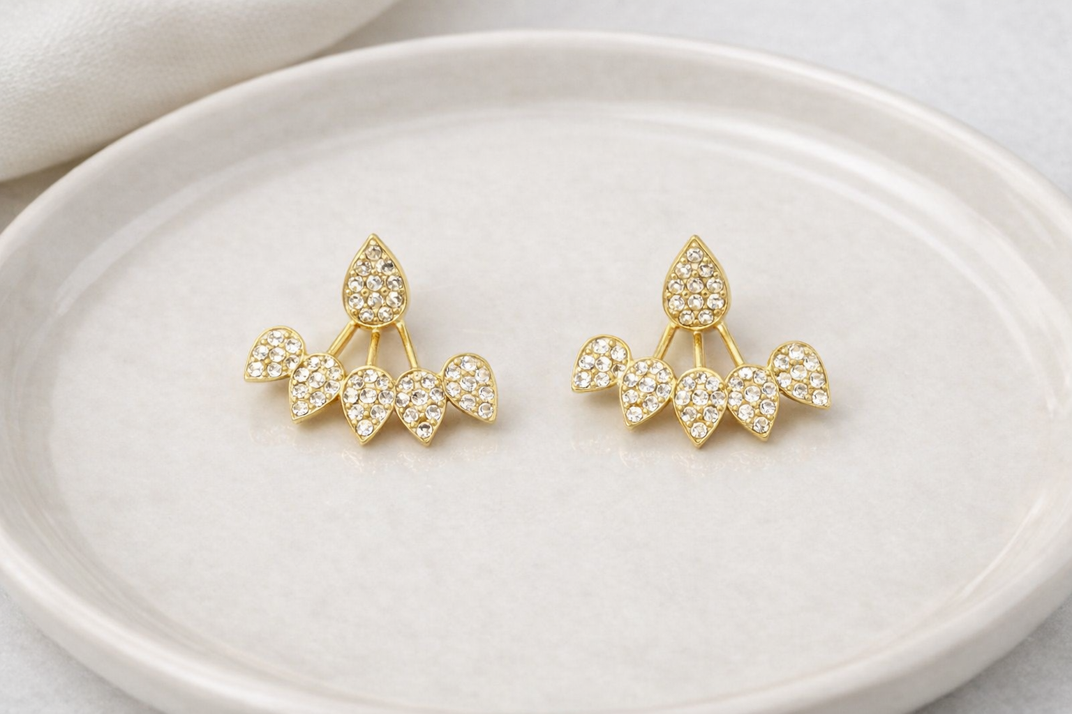 Ourums Teardrop Stud with Bow Ear Jacket