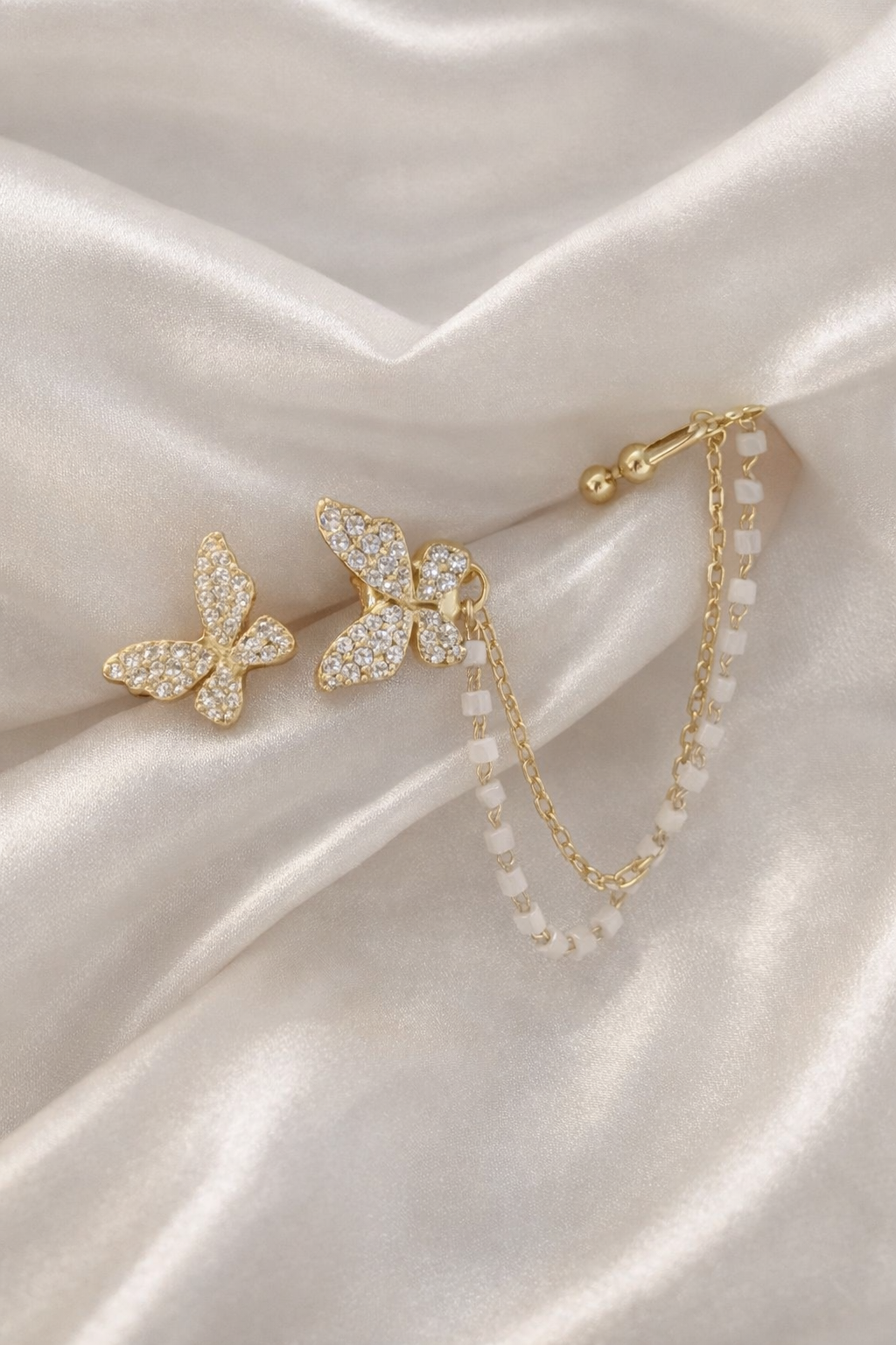 Ourums Gold Butterfly Ear Cuff 