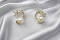 Ourums Gold Flower Pearl Stud